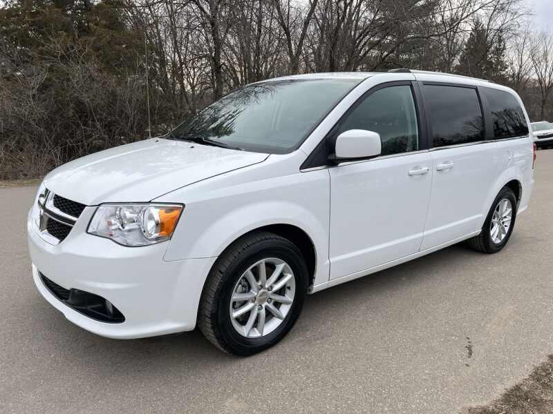 2019 Dodge grand caravan White, 71K miles for Sale