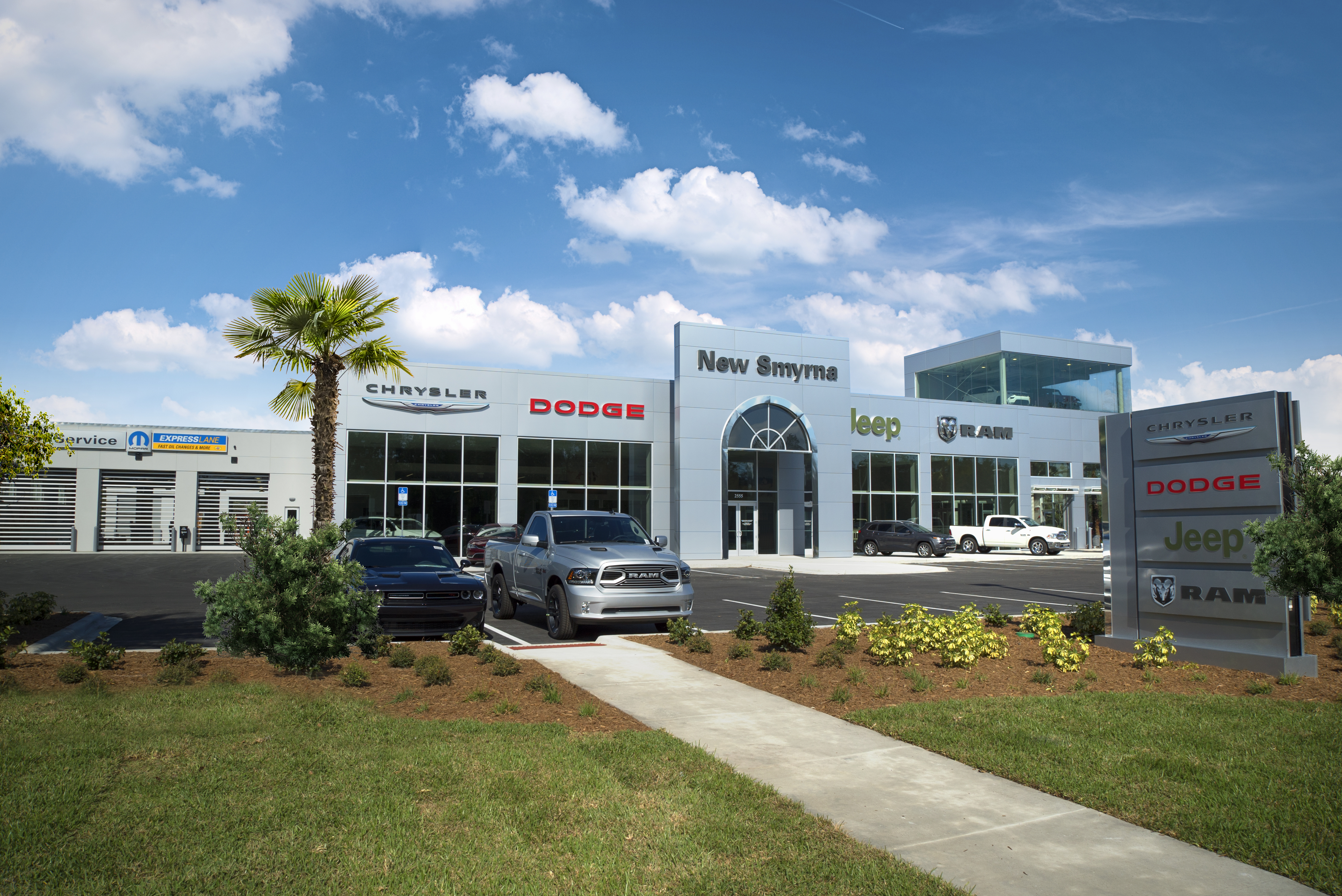 New Smyrna Chrysler Jeep Dodge RAM in New Smyrna Beach, FL 32168