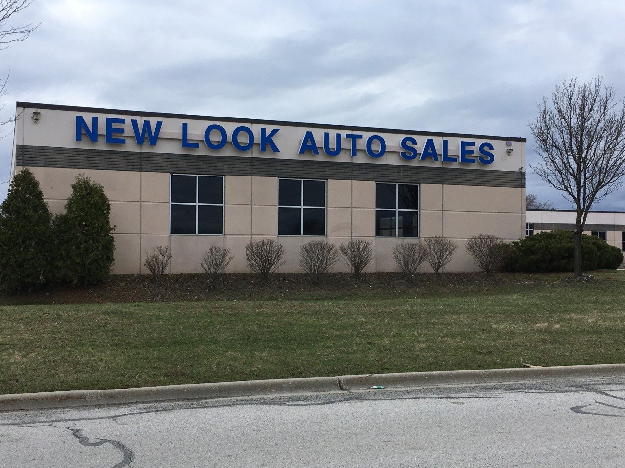 New Look Auto Sales in Crete, IL 60417