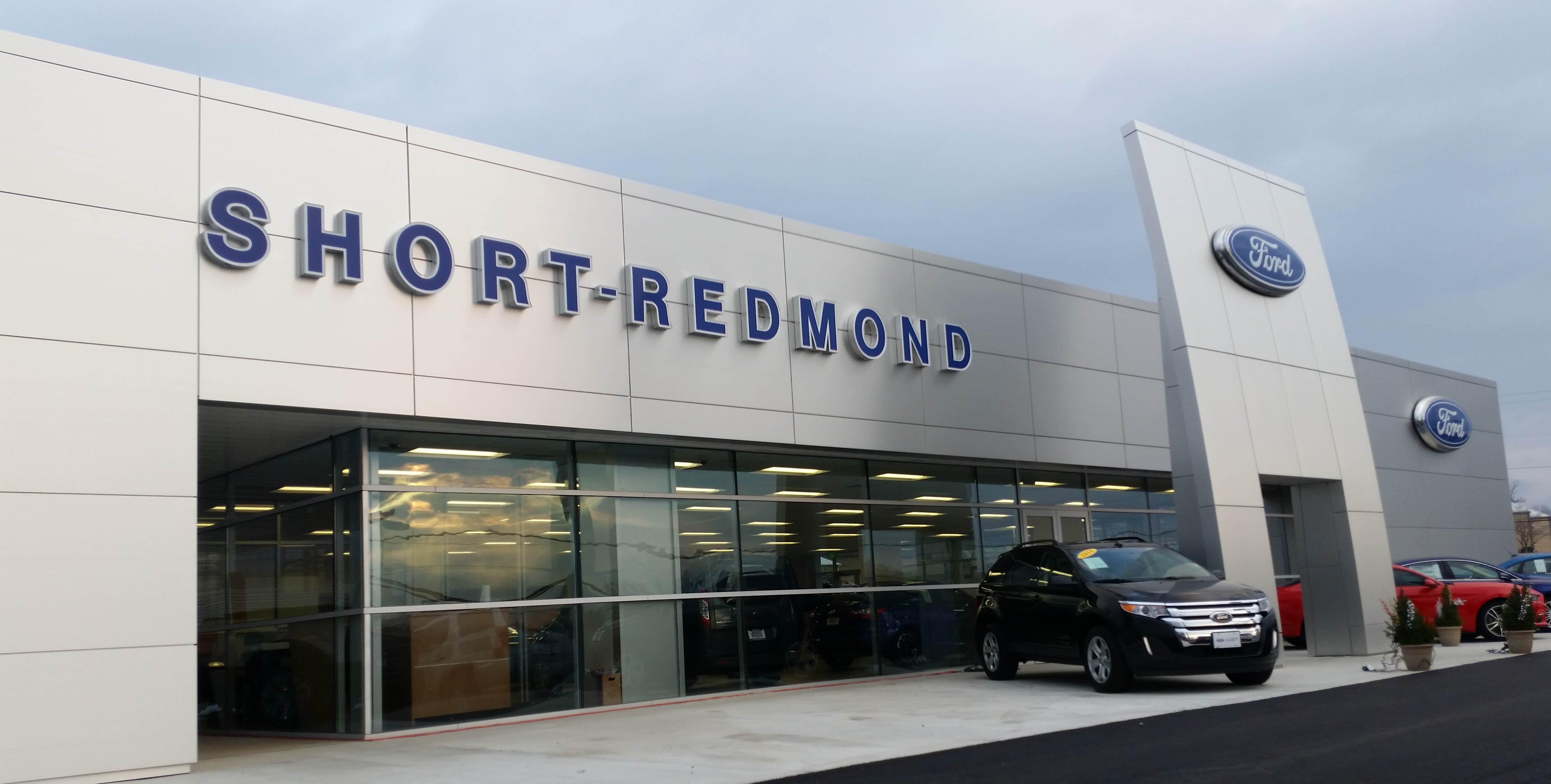 Short-Redmond Ford in La Follette, TN 37766