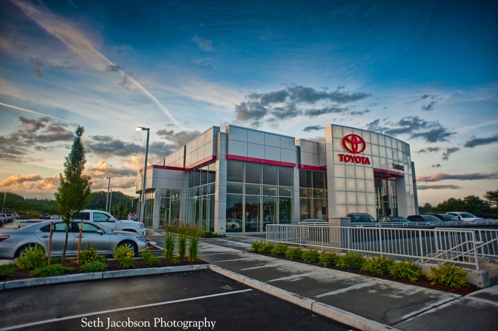 Nucar Toyota of North Kingstown in North Kingstown, RI 02852