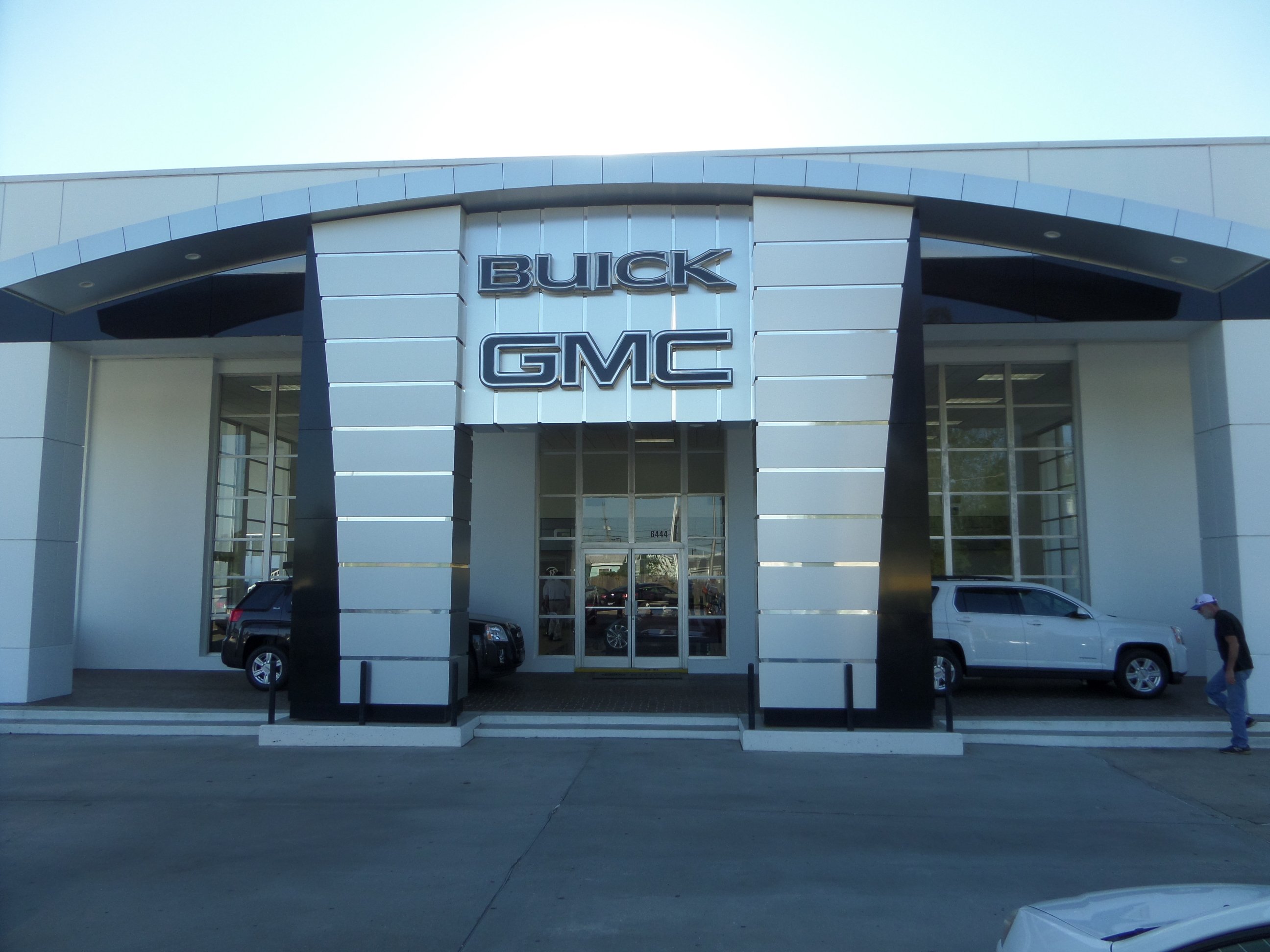 Barker Buick GMC in Houma, LA 70360