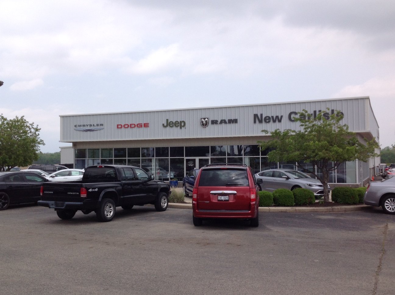 NEW CARLISLE CHRYSLER JEEP & DODGE INC in New Carlisle, OH 45344