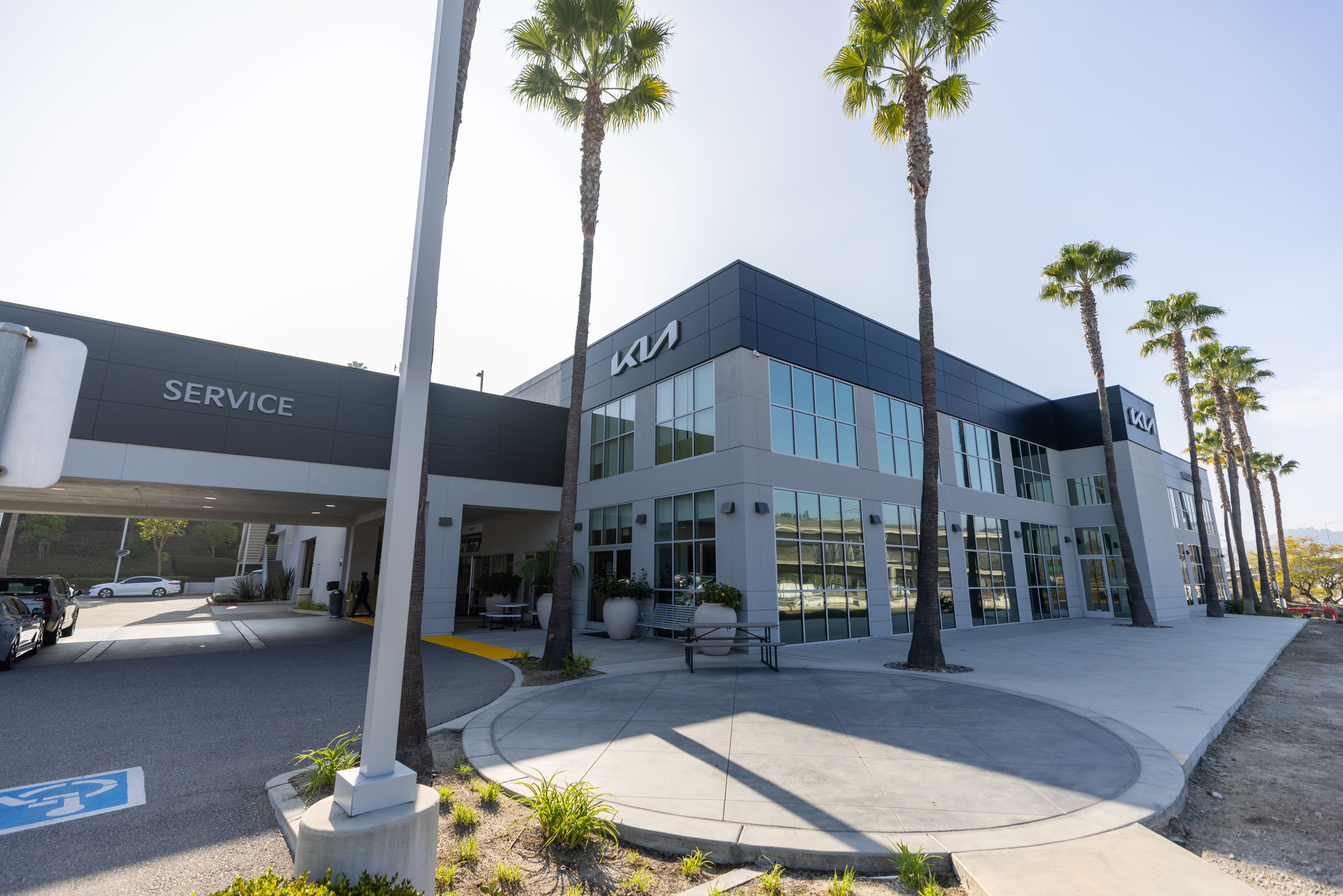 Mission Viejo Kia in Mission Viejo, CA 92692