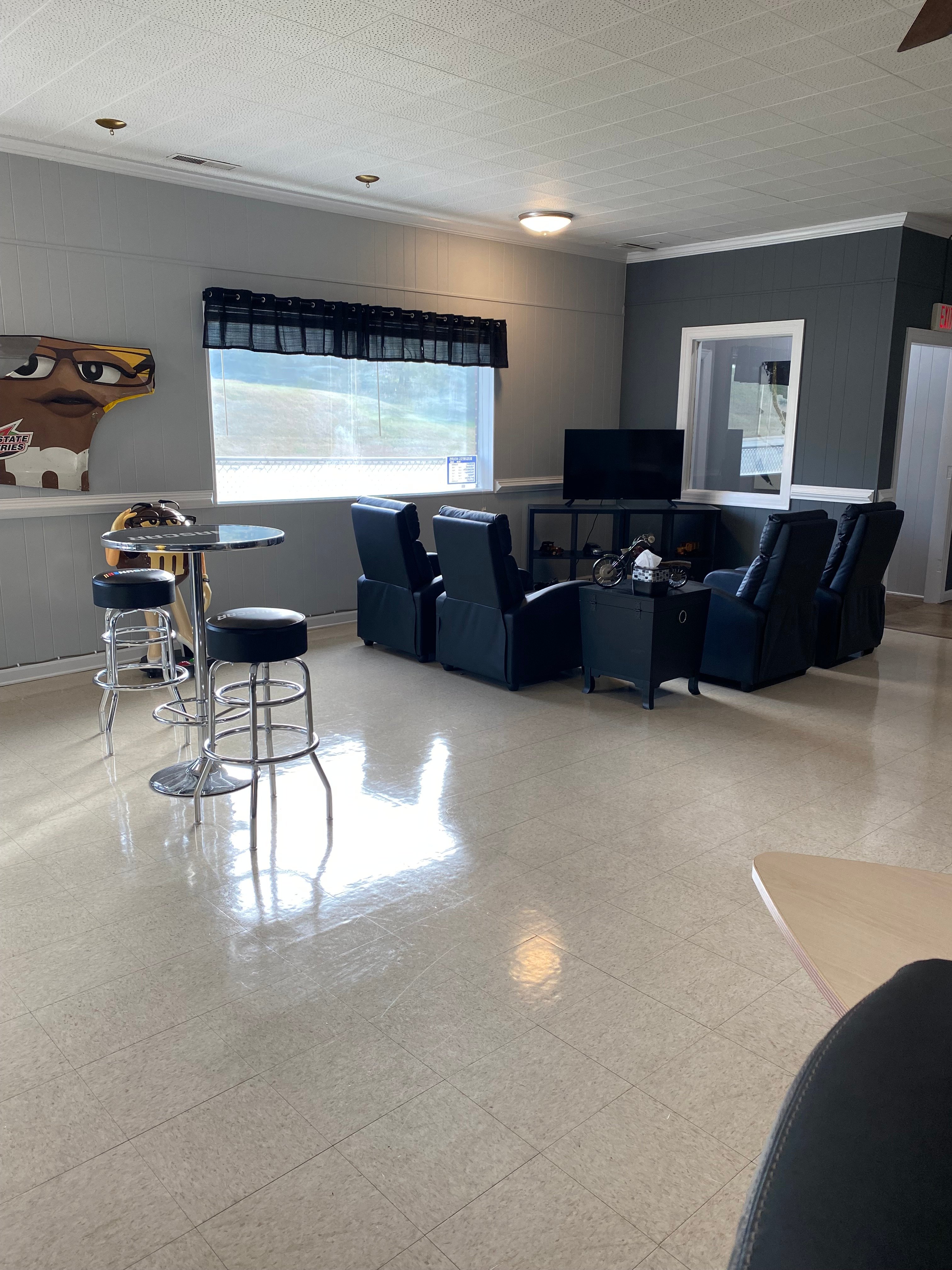 Automotive Headquarters in Farmville, VA 23901