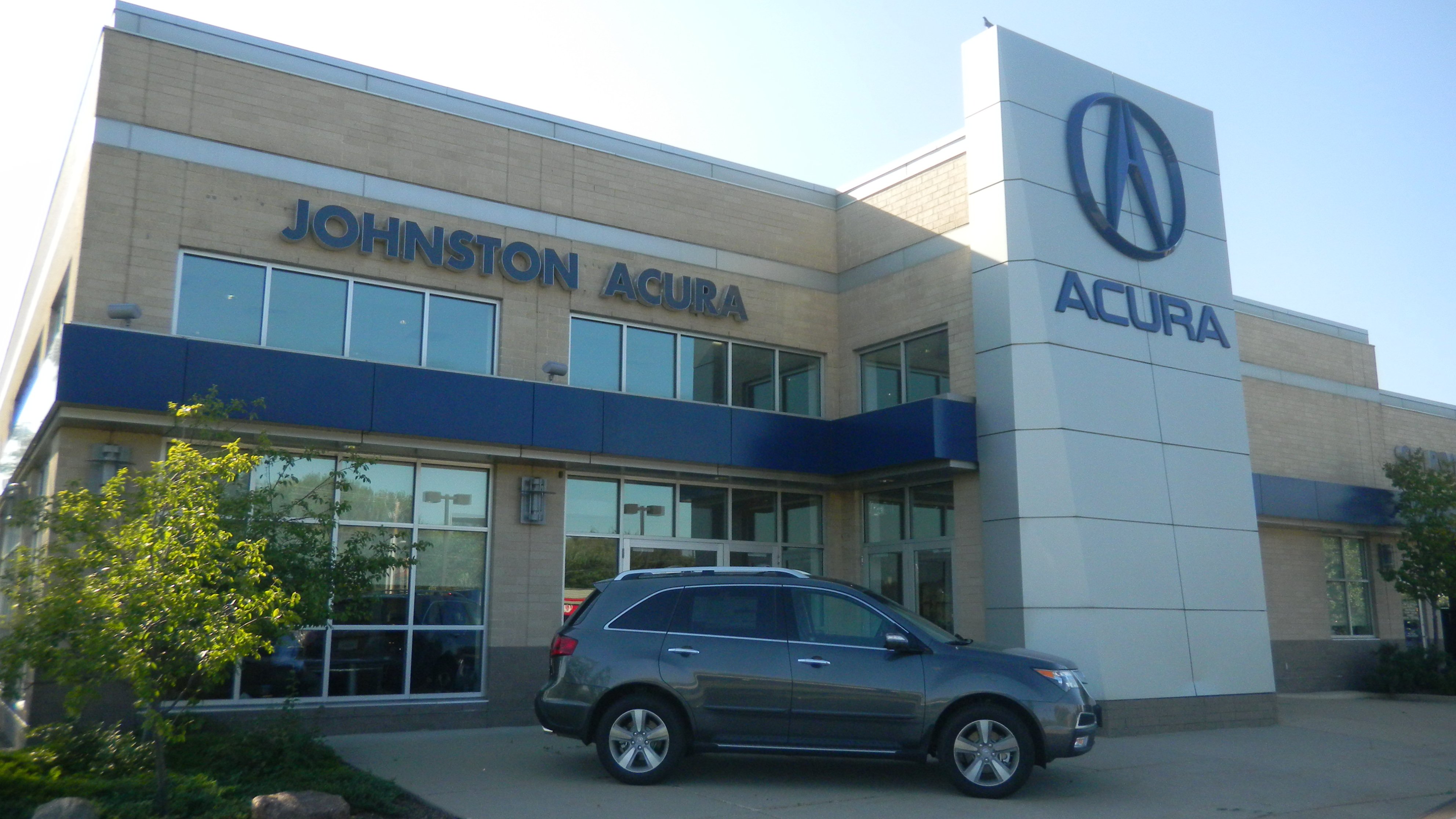 Acura of Johnston in Johnston, IA 50131