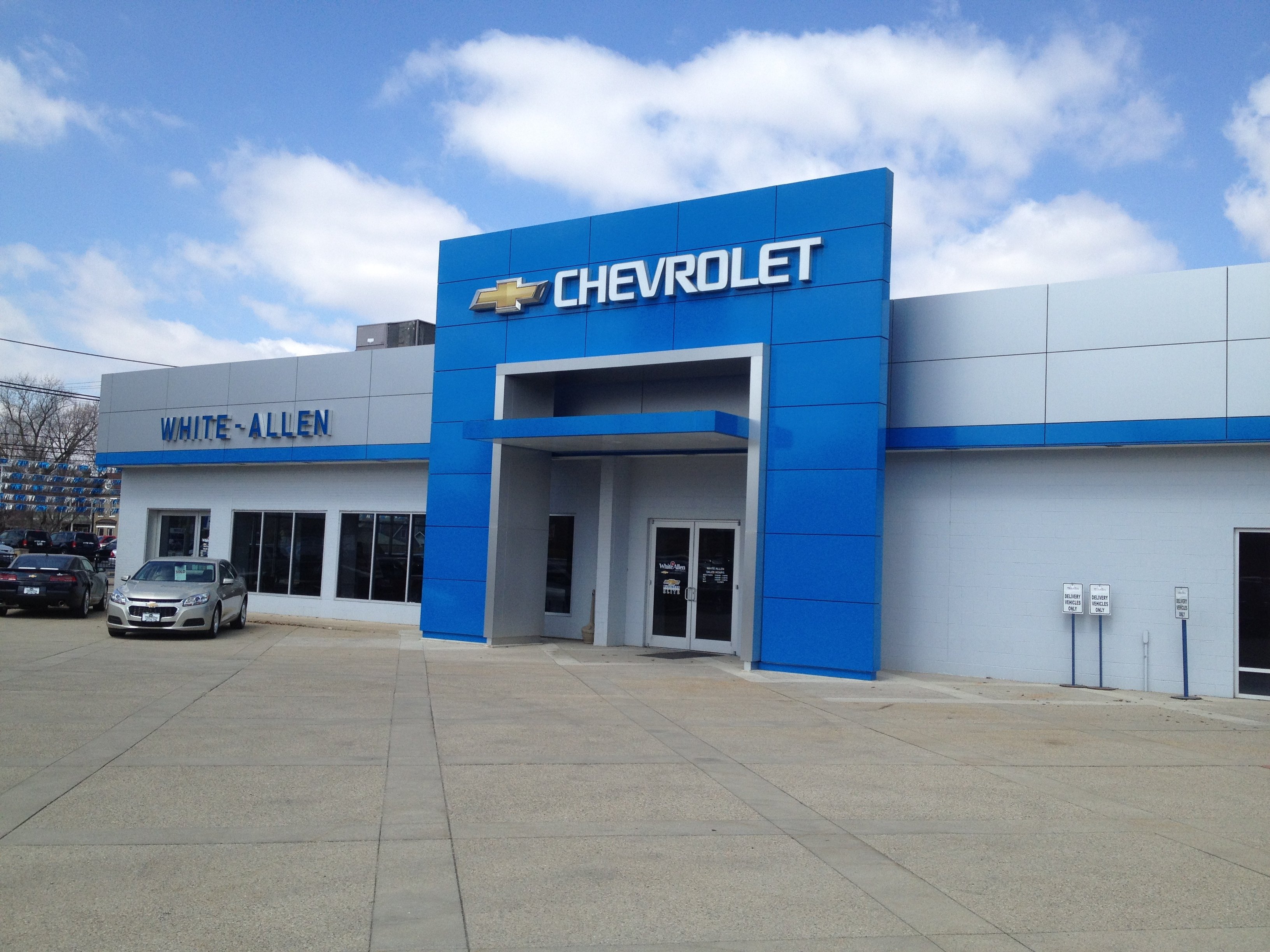 White Allen Chevrolet in Dayton, OH 45405