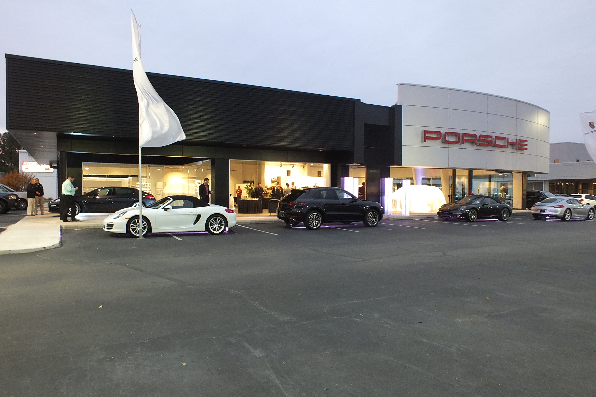 Porsche of Huntsville in Huntsville, AL 35816
