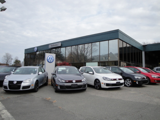 Wellesley Volkswagen in Wellesley, MA 02482