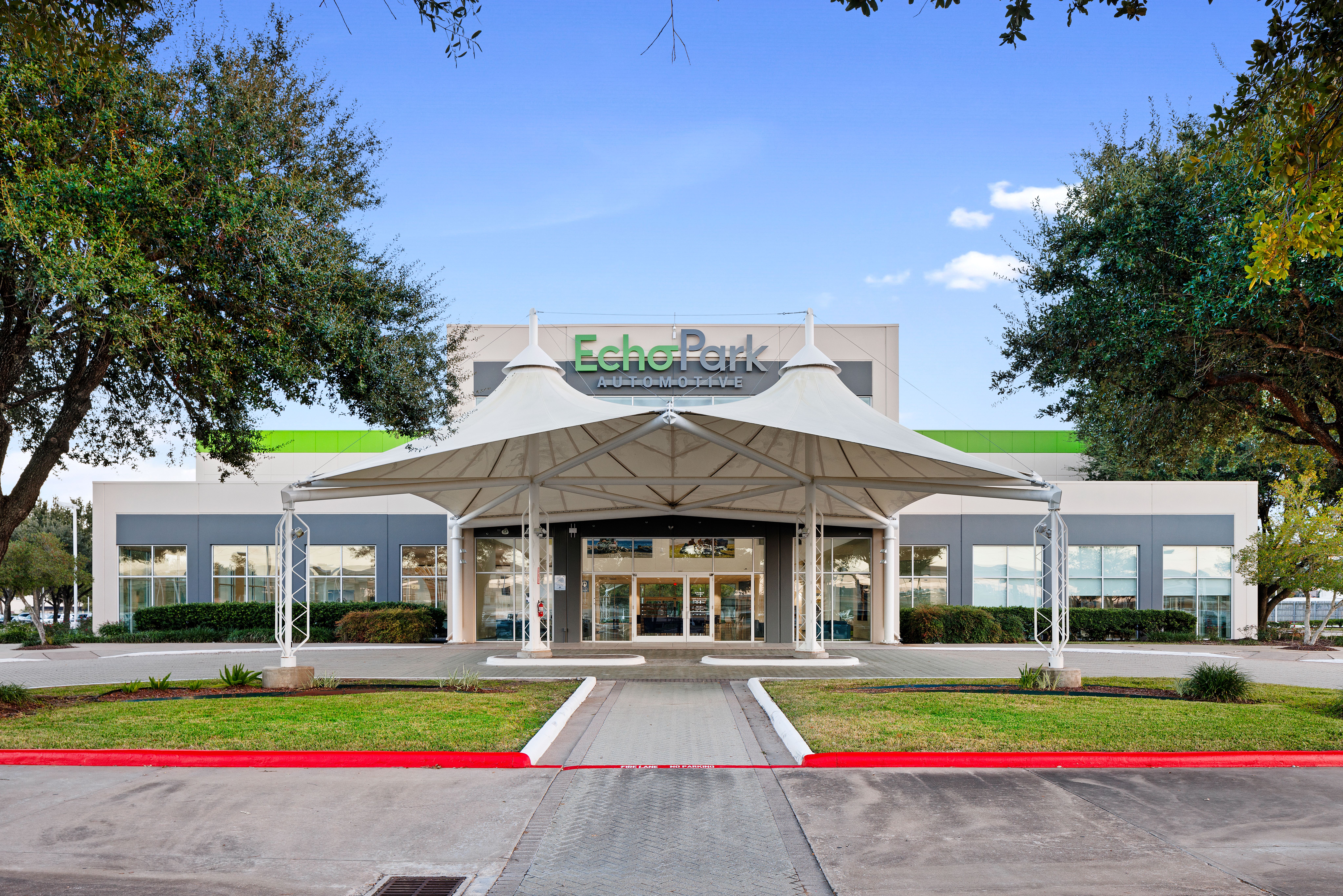 EchoPark Automotive Houston (Southwest Freeway) in Stafford, TX 77477