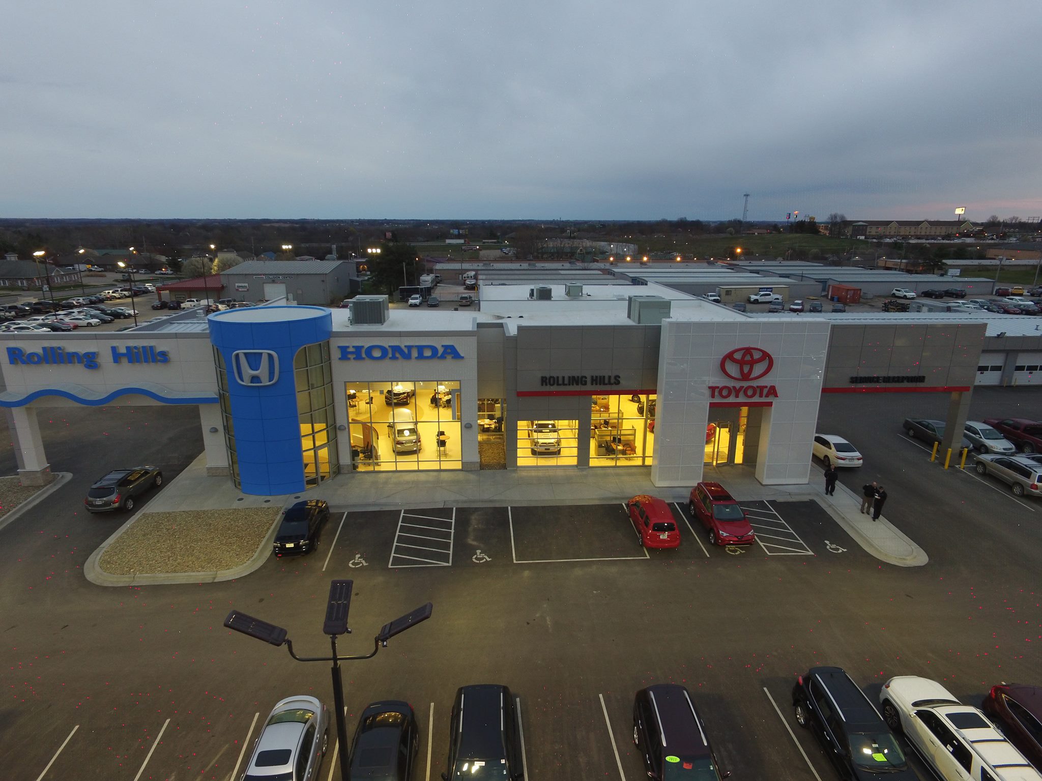 Rolling Hills Auto Plaza in St. Joseph, MO 64506