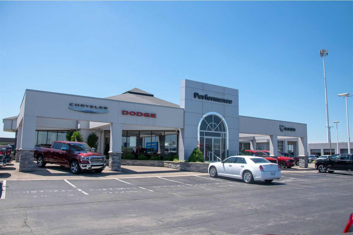 Performance Chrysler Dodge RAM Centerville in Dayton, OH 45459