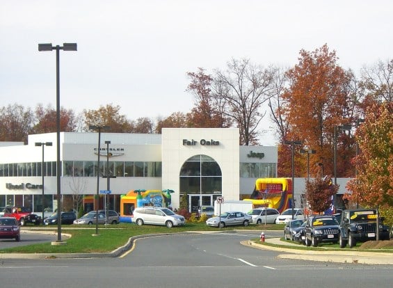 Fair Oaks Chrysler Jeep Dodge in Chantilly, VA 20151