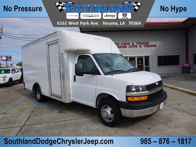 2022 Chevrolet Express White, 3K miles for Sale