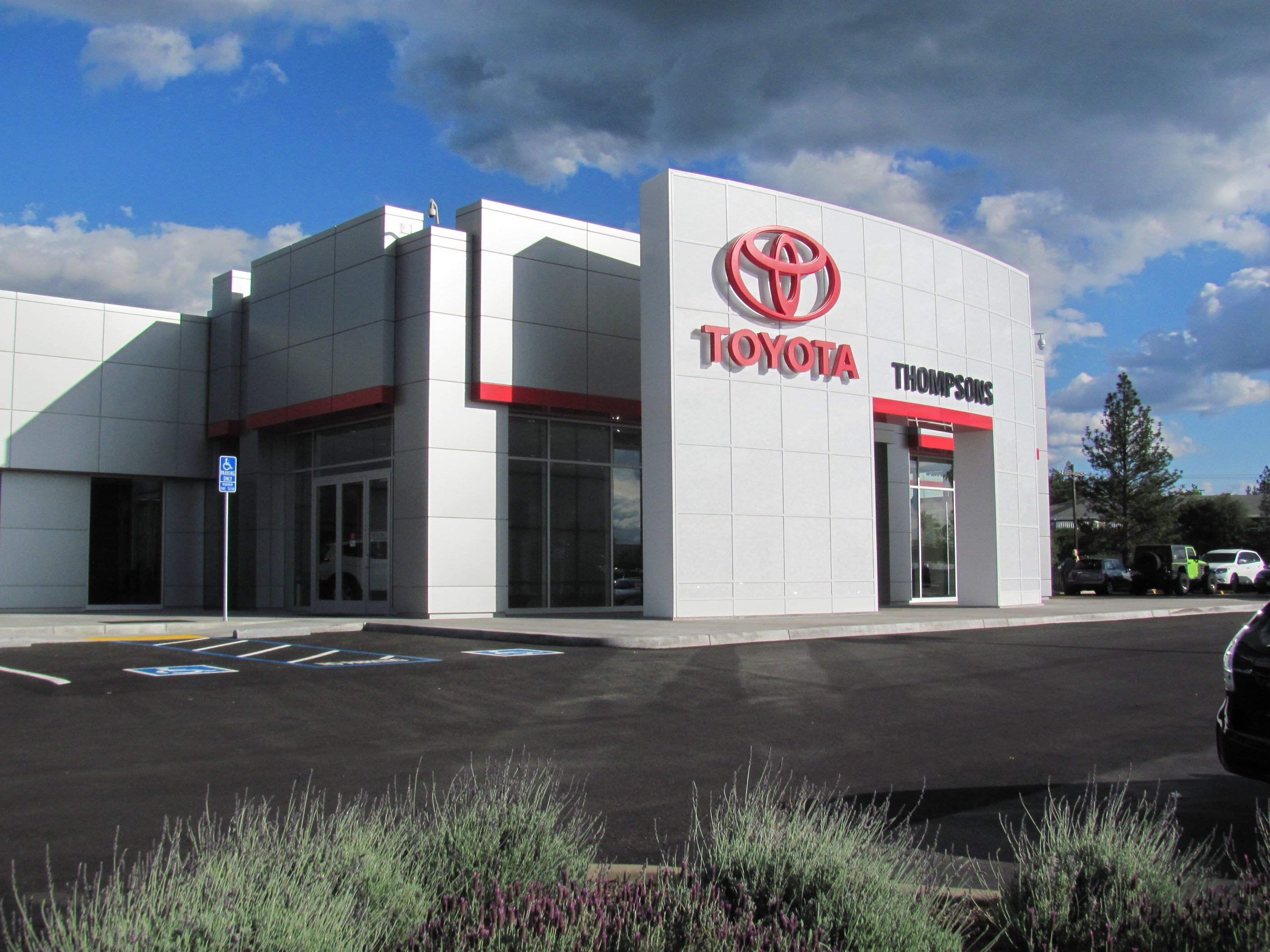 Thompsons Toyota in Placerville, CA 95667