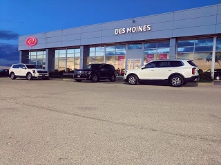 Kia of Des Moines in Des Moines, IA 50310