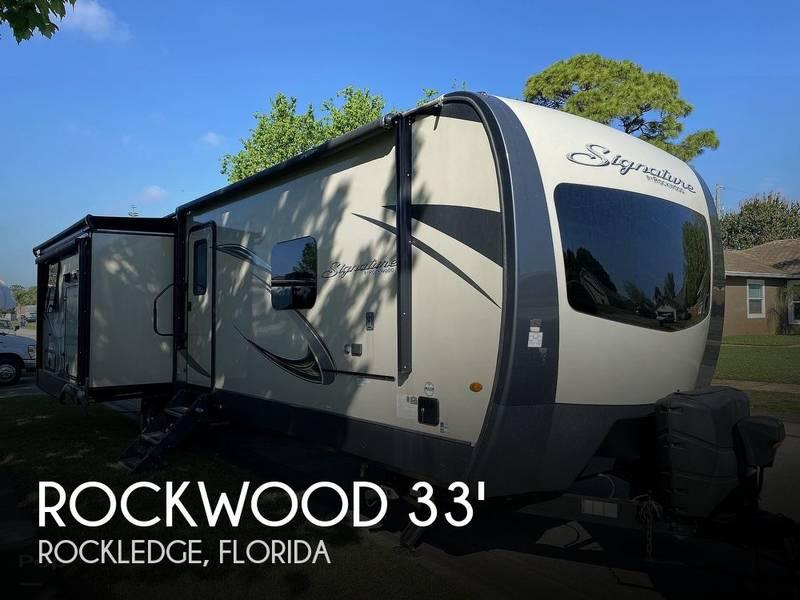 2019 Forest River Rockwood Signature Ultra Lite 8332BS 33ft for Sale
