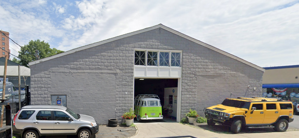 Peralta Bros Auto Clinic | Bridgeport, CT 06605