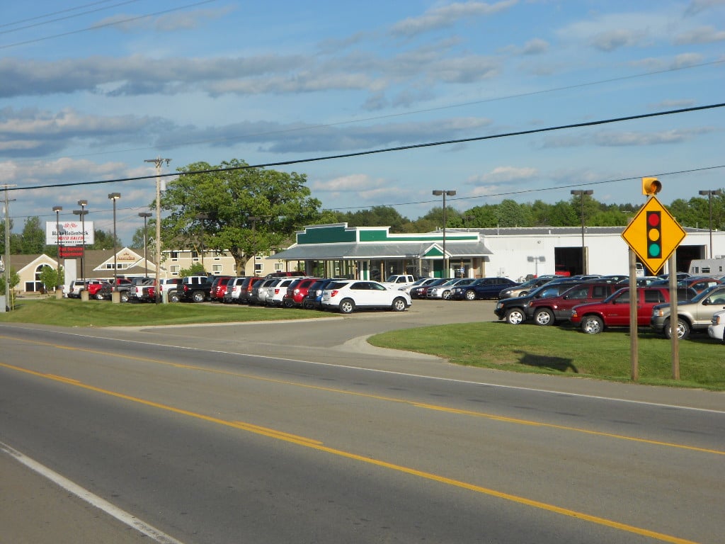 Blake Hollenbeck Auto Sales Inc in Greenville, MI 48838