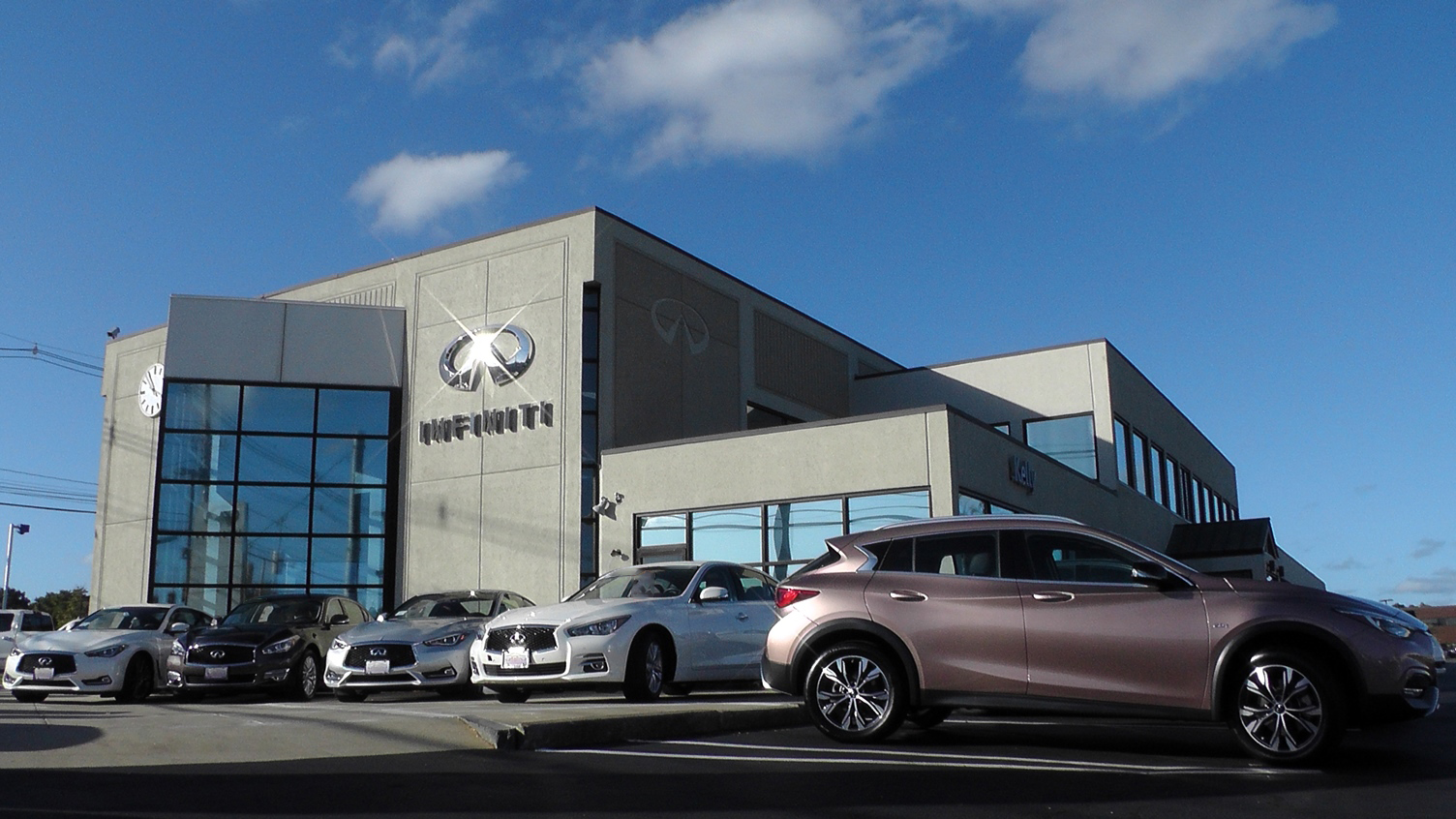 Kelly INFINITI in Danvers, MA 01923
