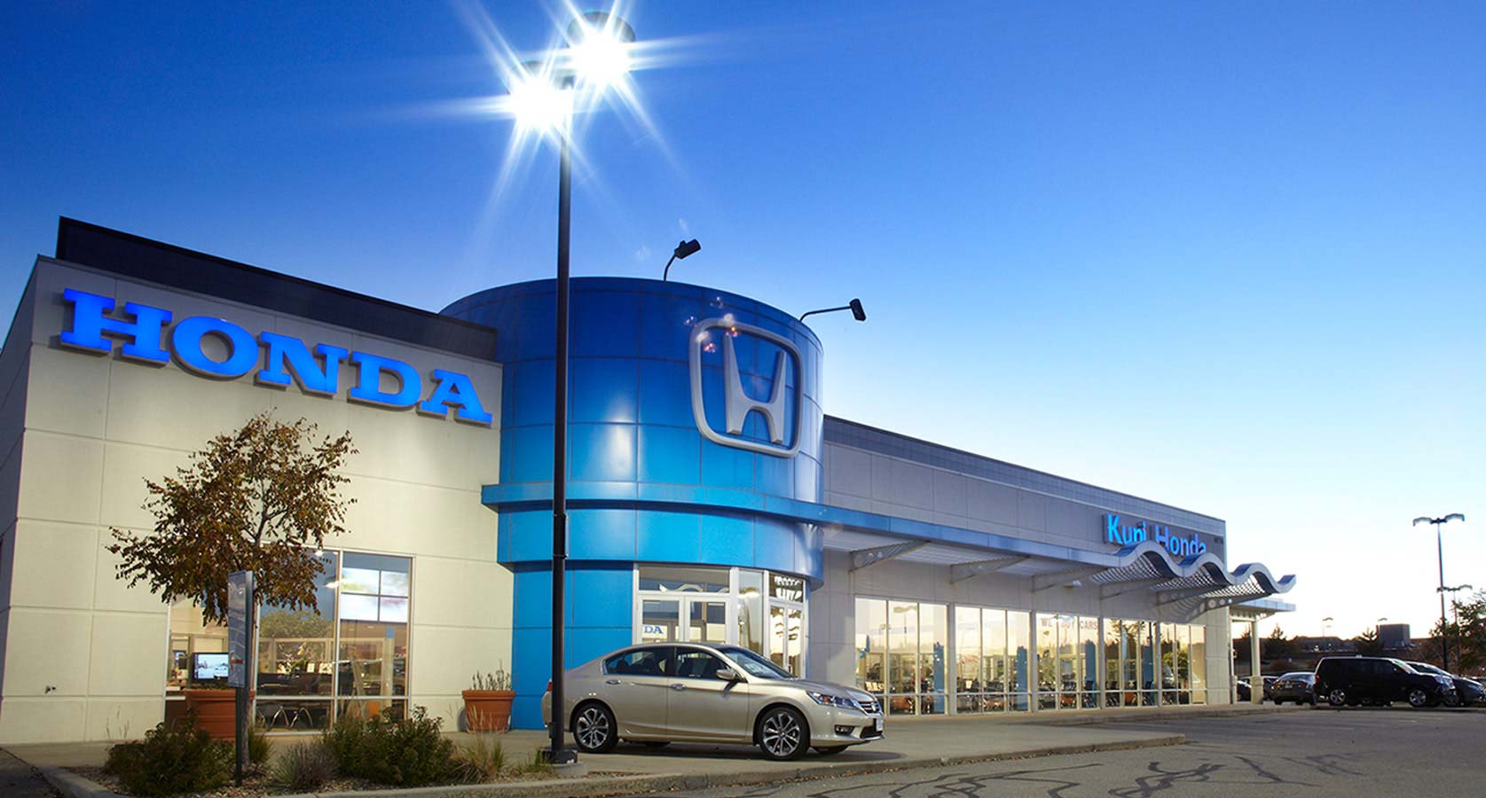 Holman Honda in Centennial, CO 80112