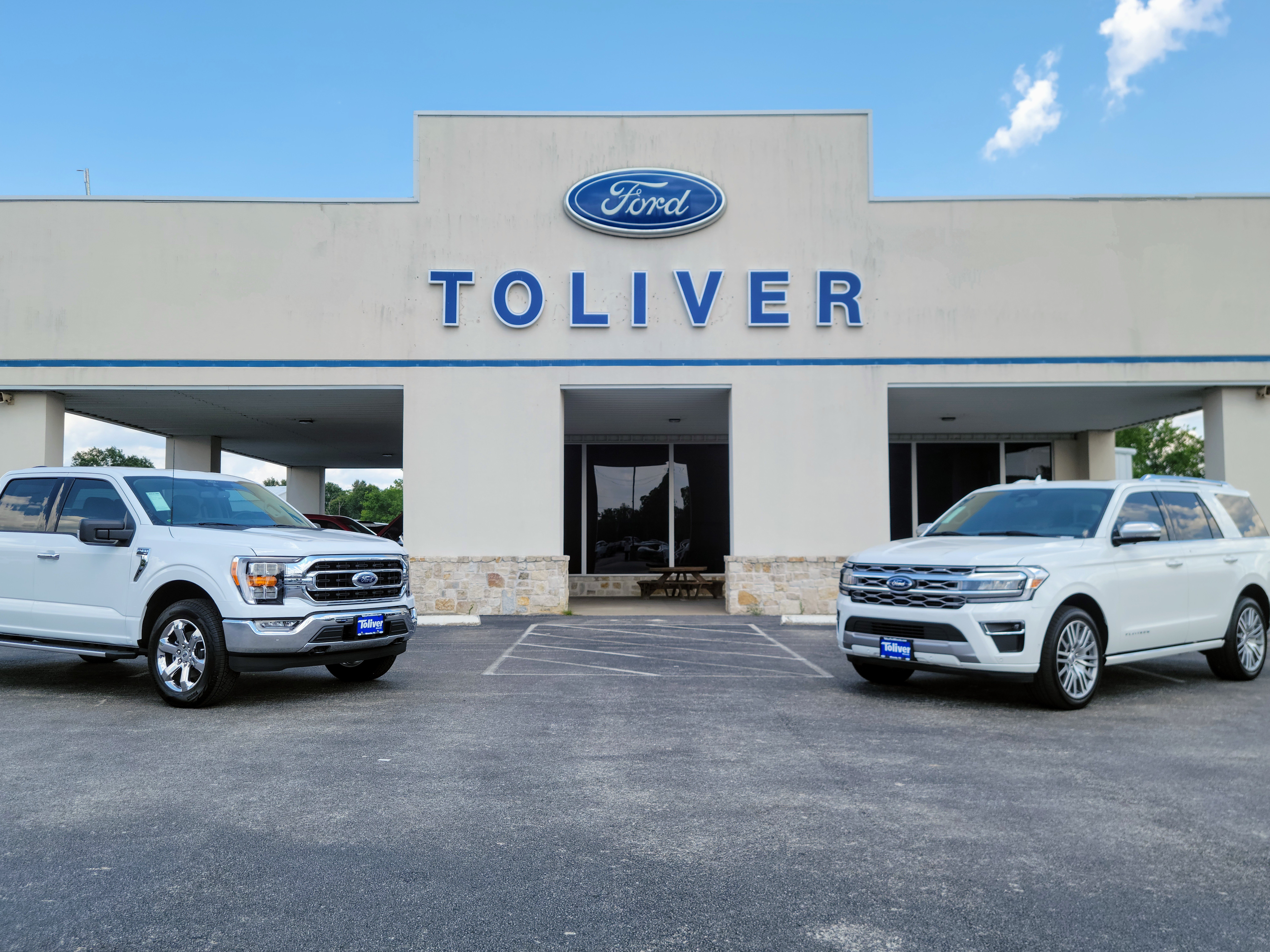 Toliver Ford Mineola in Mineola, TX 75773