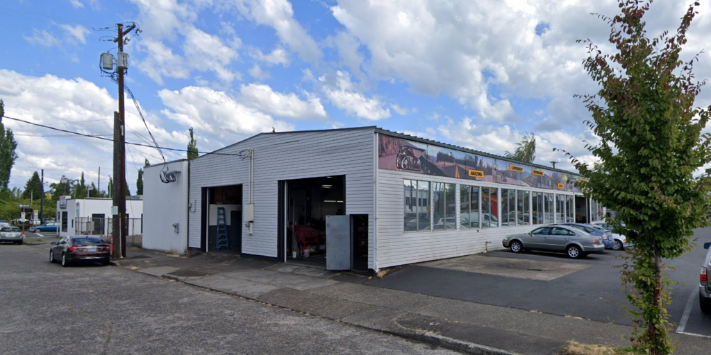 Re-Born Automotive | Portland, OR 97214