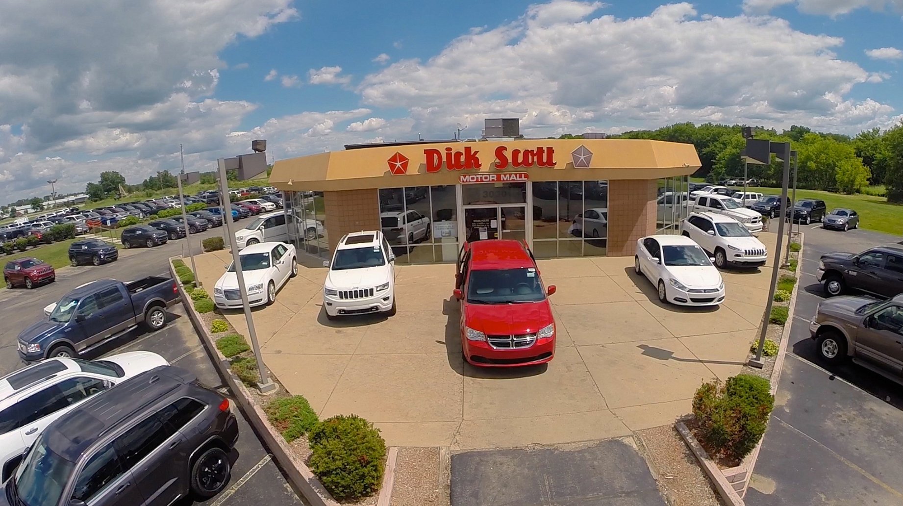 Dick Scott Motor Mall in Fowlerville, MI 48836