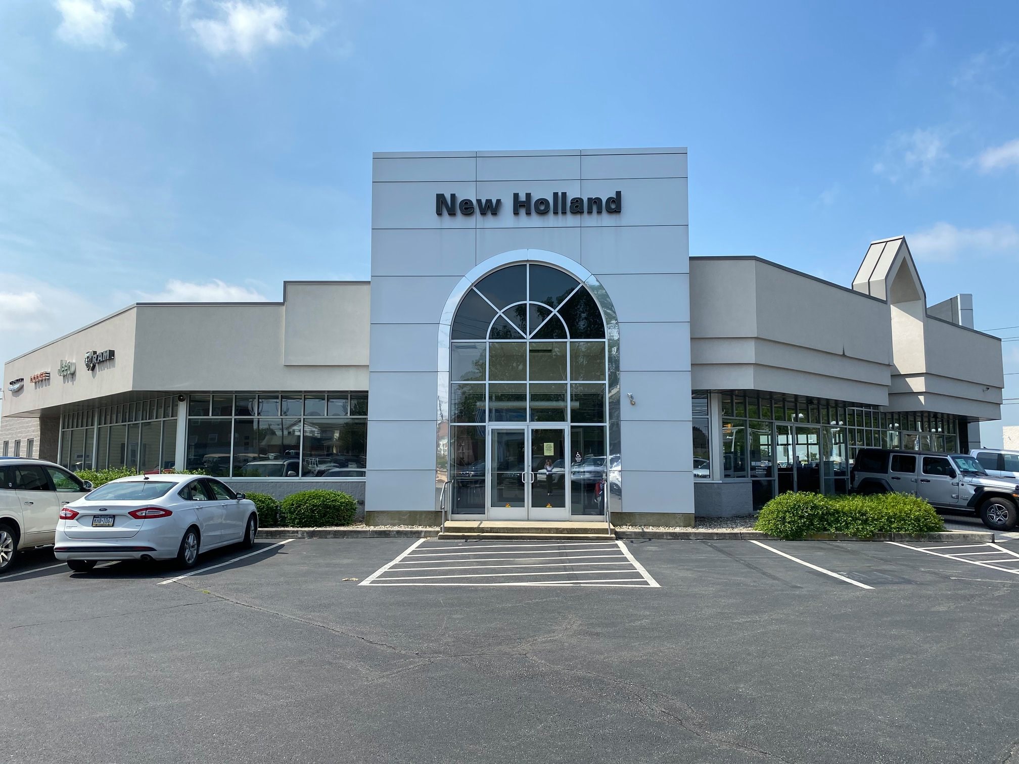 New Holland Chrysler Dodge Jeep RAM in New Holland, PA 17557