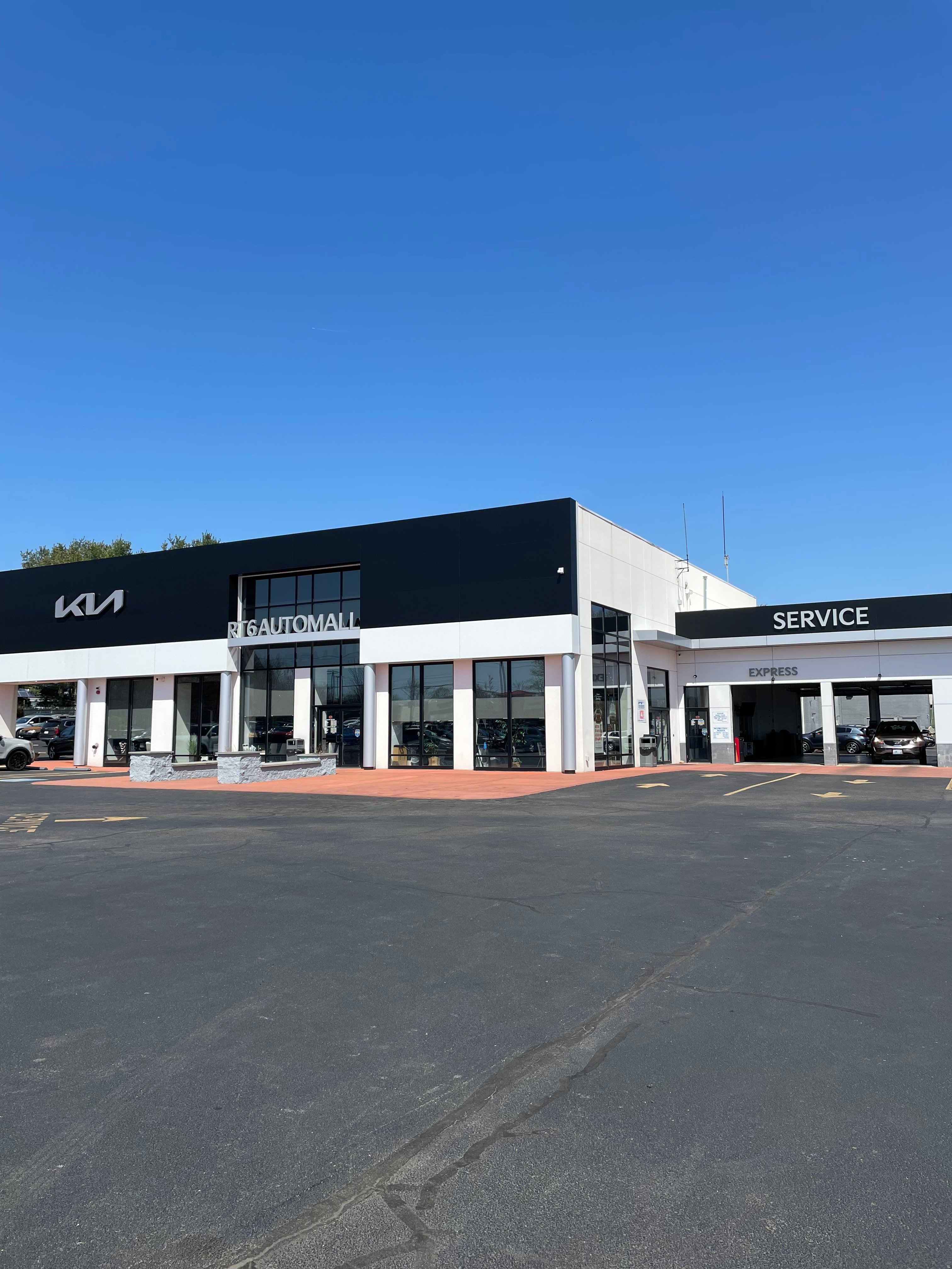 Route 6 Auto Mall KIA in Swansea, MA 02777