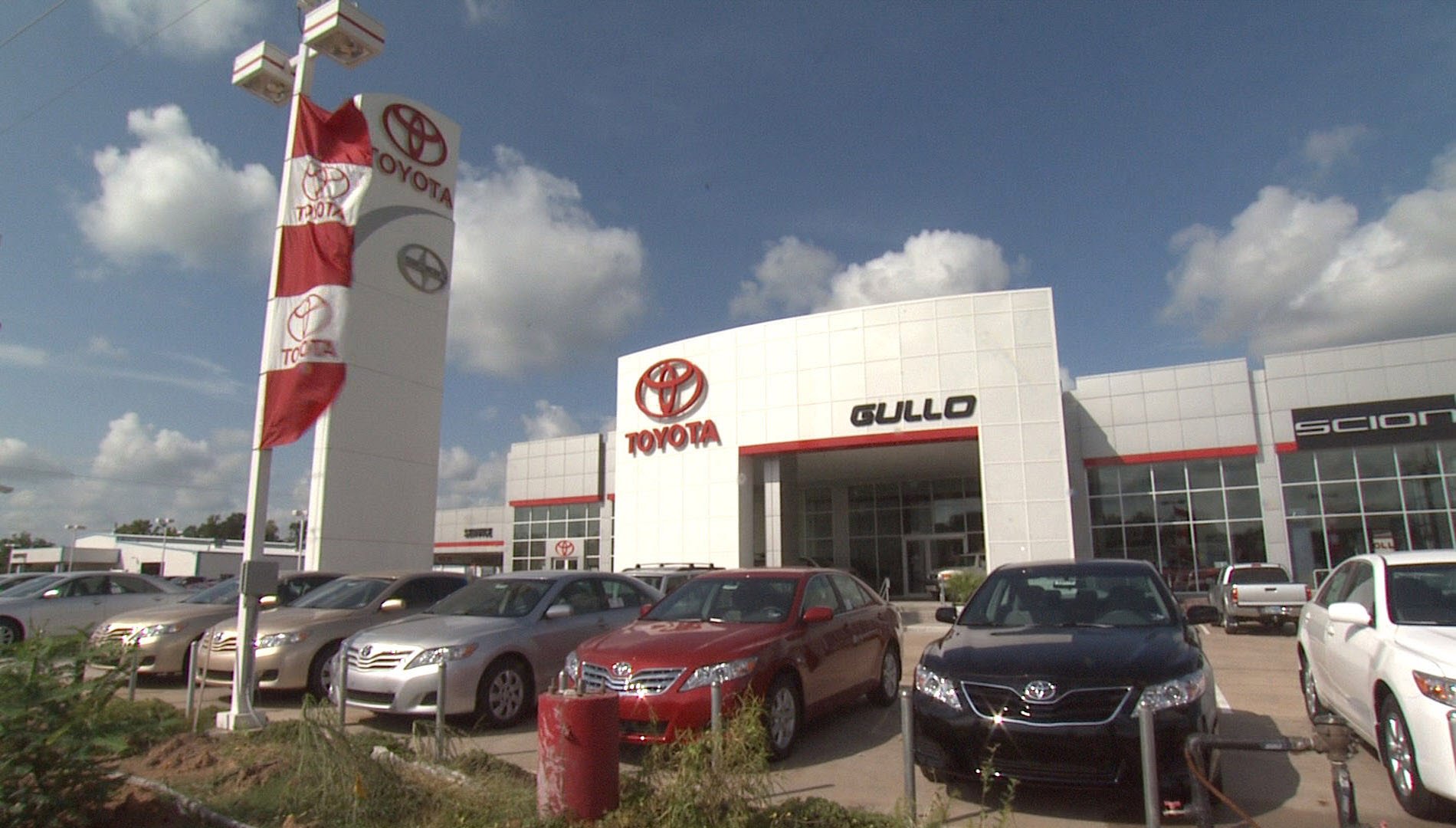 Gullo Toyota of Conroe in Conroe, TX 77304