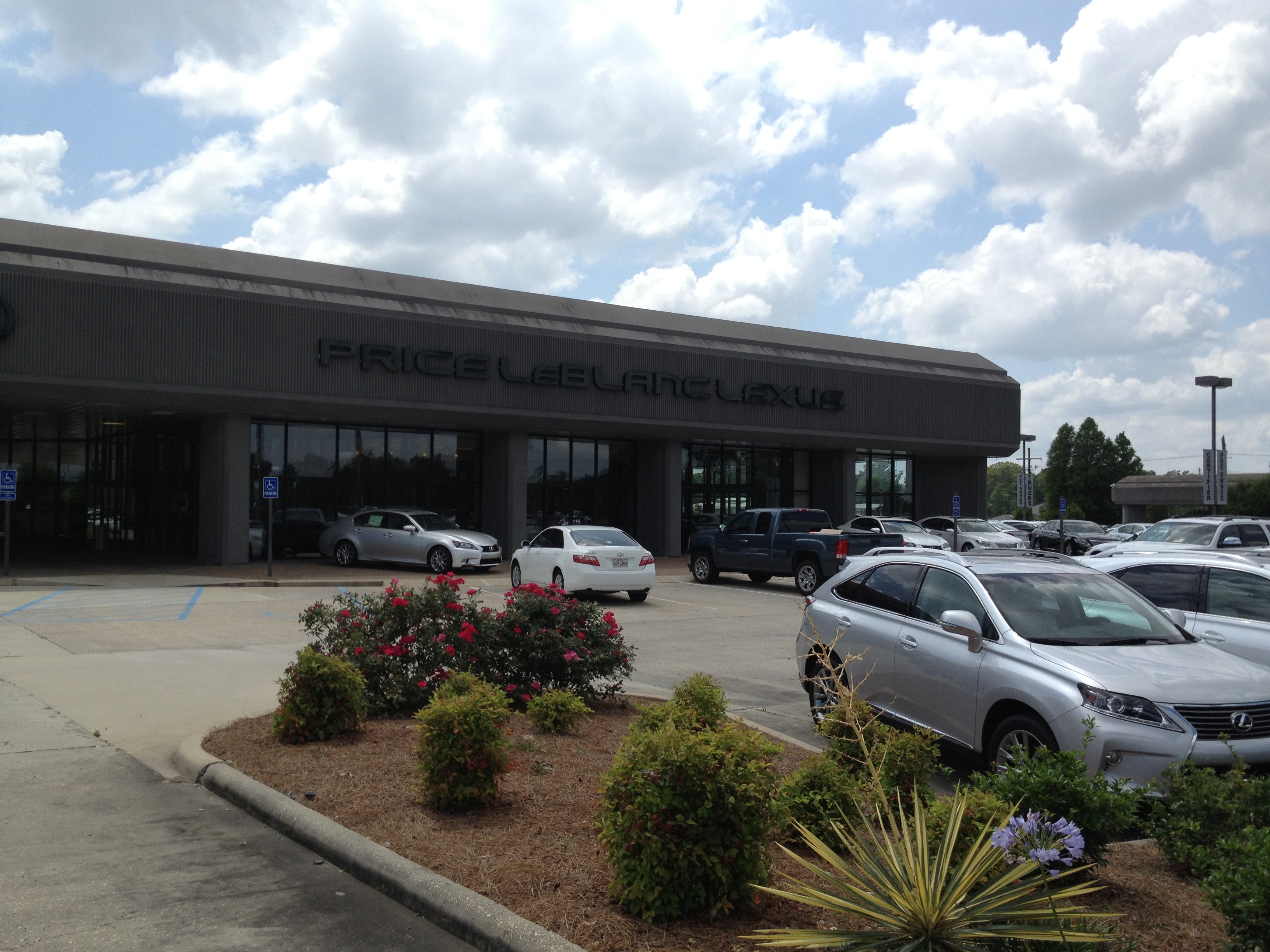 Price Leblanc Lexus in Baton Rouge, LA 70817