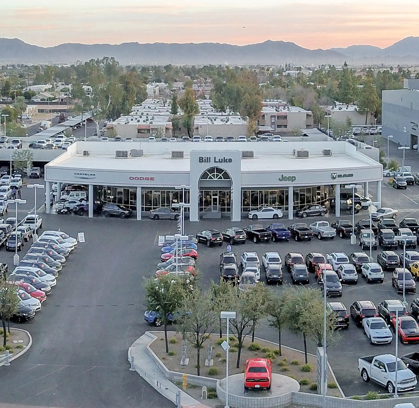 Bill Luke Chrysler Jeep Dodge RAM in Phoenix, AZ 85015