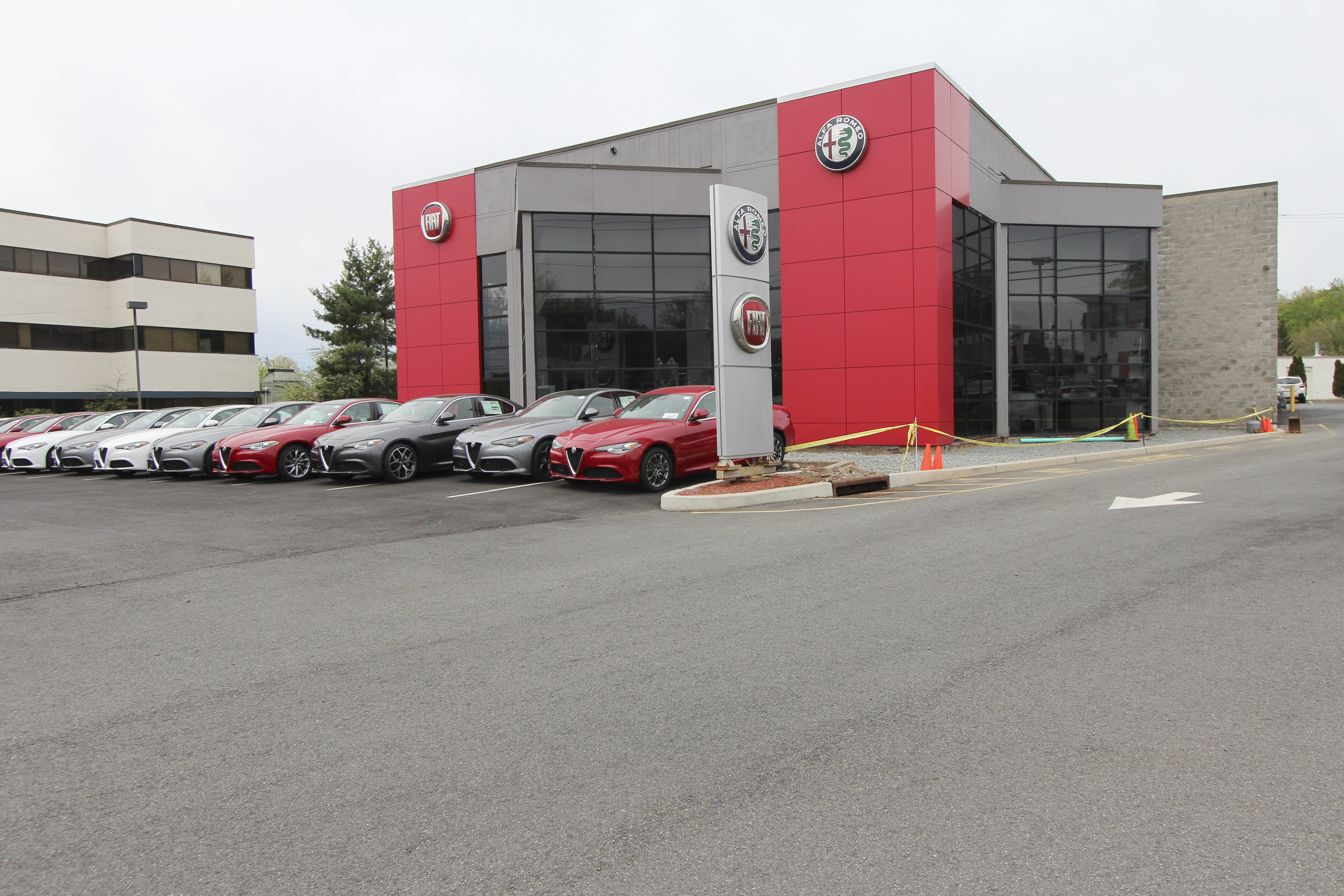 Ramsey Alfa Romeo Fiat in Upper Saddle River, NJ 07458