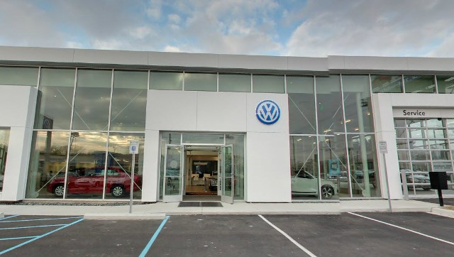 LaFontaine Volkswagen in Dearborn, MI 48124