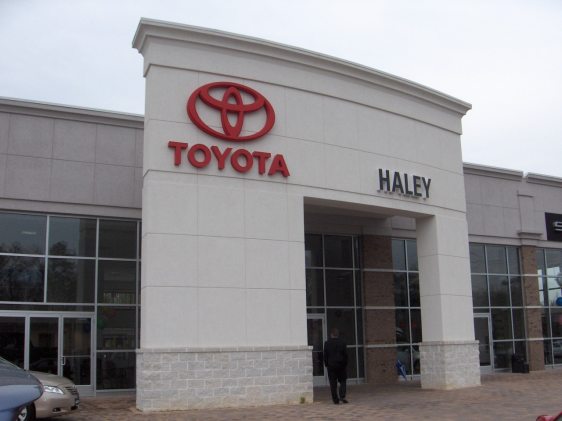 Haley Toyota in Midlothian, VA 23112