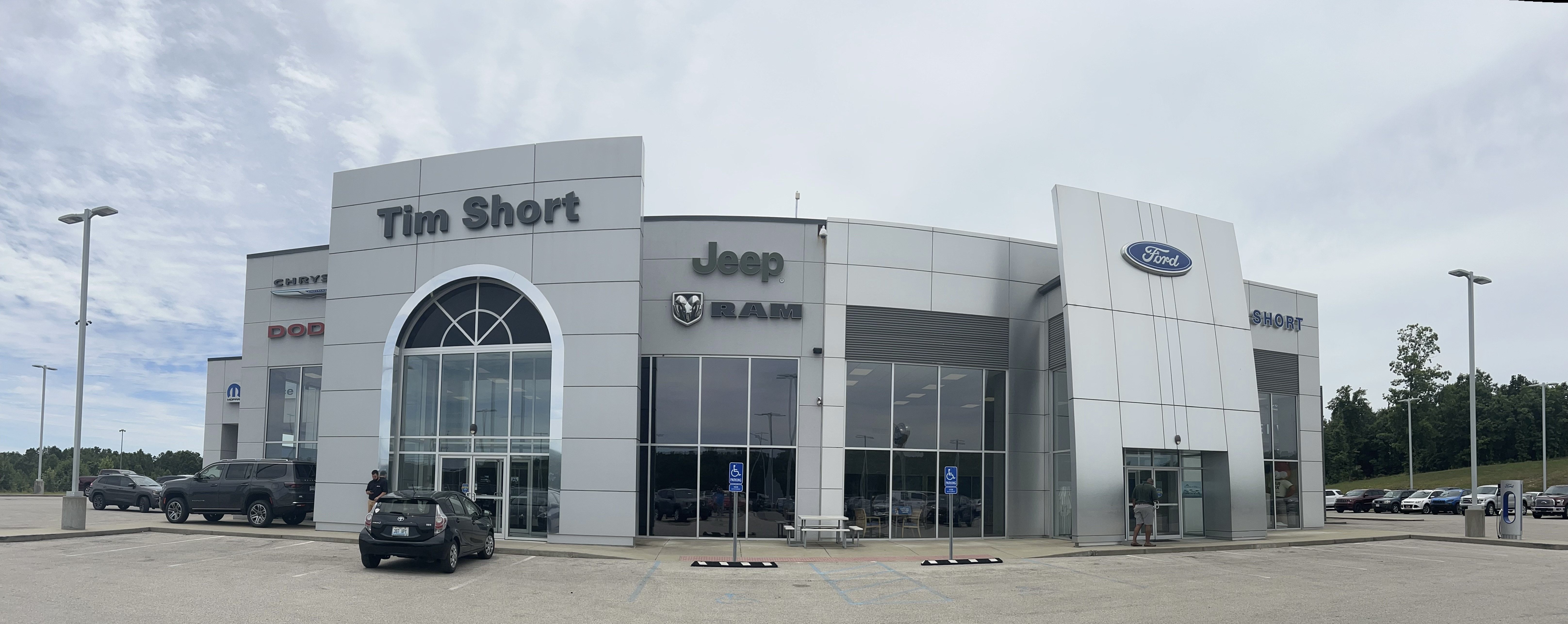 Tim Short Chrysler Dodge Jeep RAM Ford of Morehead in Morehead, KY 40351