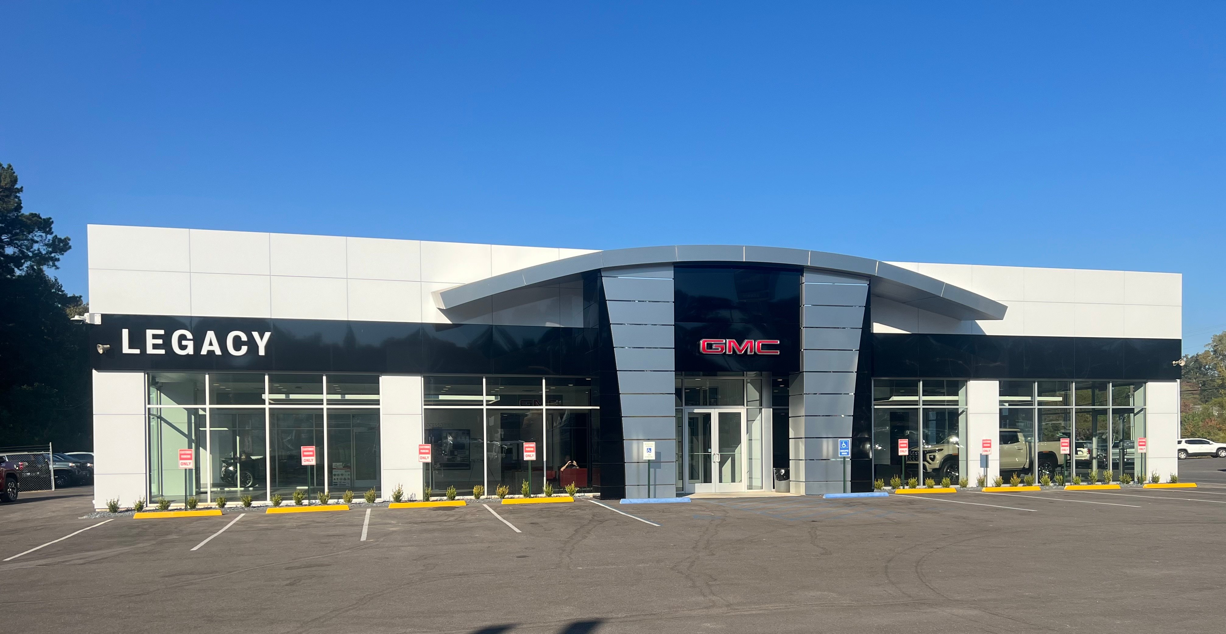 Legacy GMC of Laurel LLC in Laurel, MS 39440