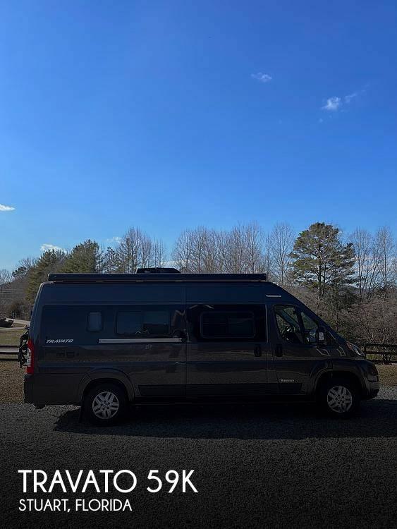 Winnebago Travato 22 Class B 2023 for Sale
