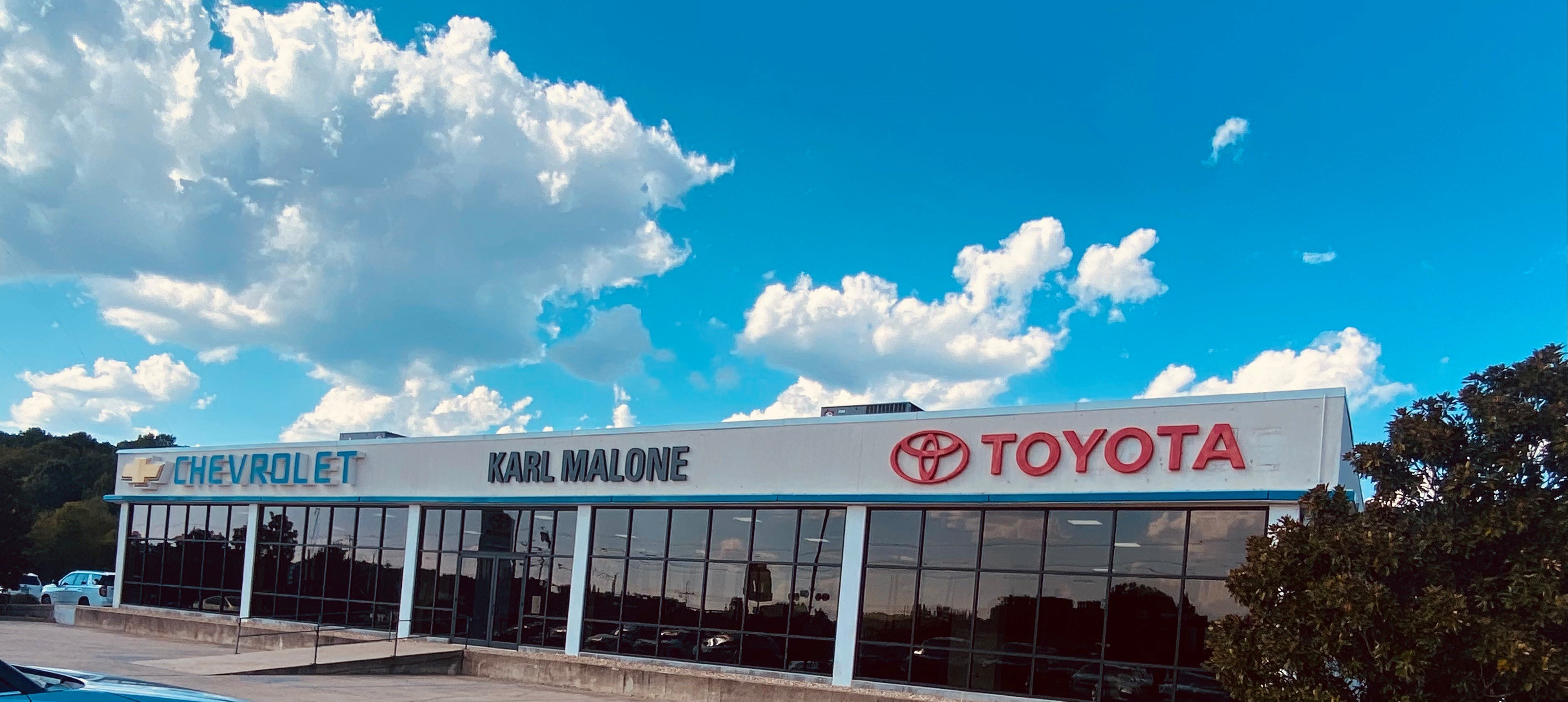 Karl Malone Toyota of El Dorado in El Dorado, AR 71730
