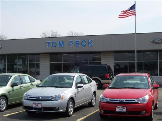 Tom Peck Ford in Clinton, WI 53525