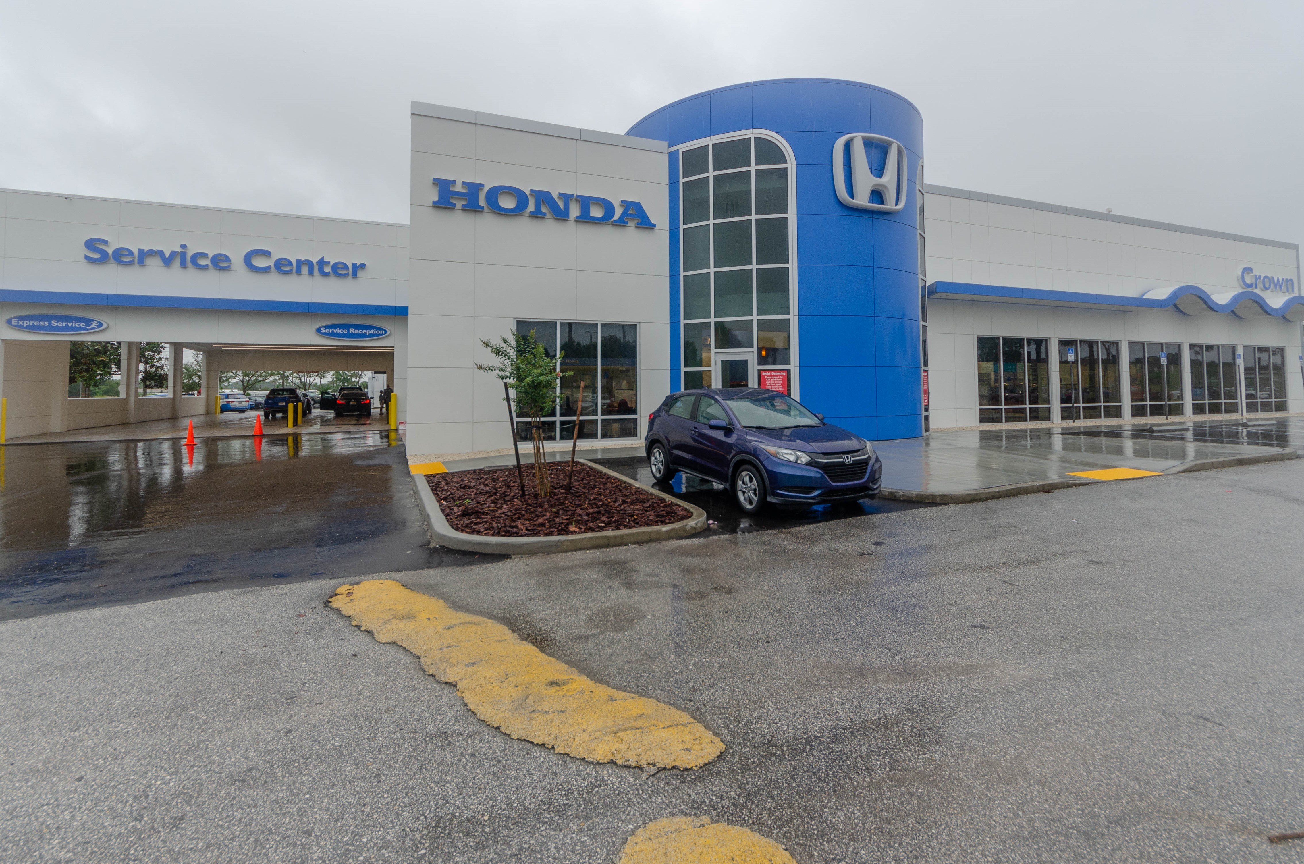 Crown Honda in Pinellas Park, FL 33781