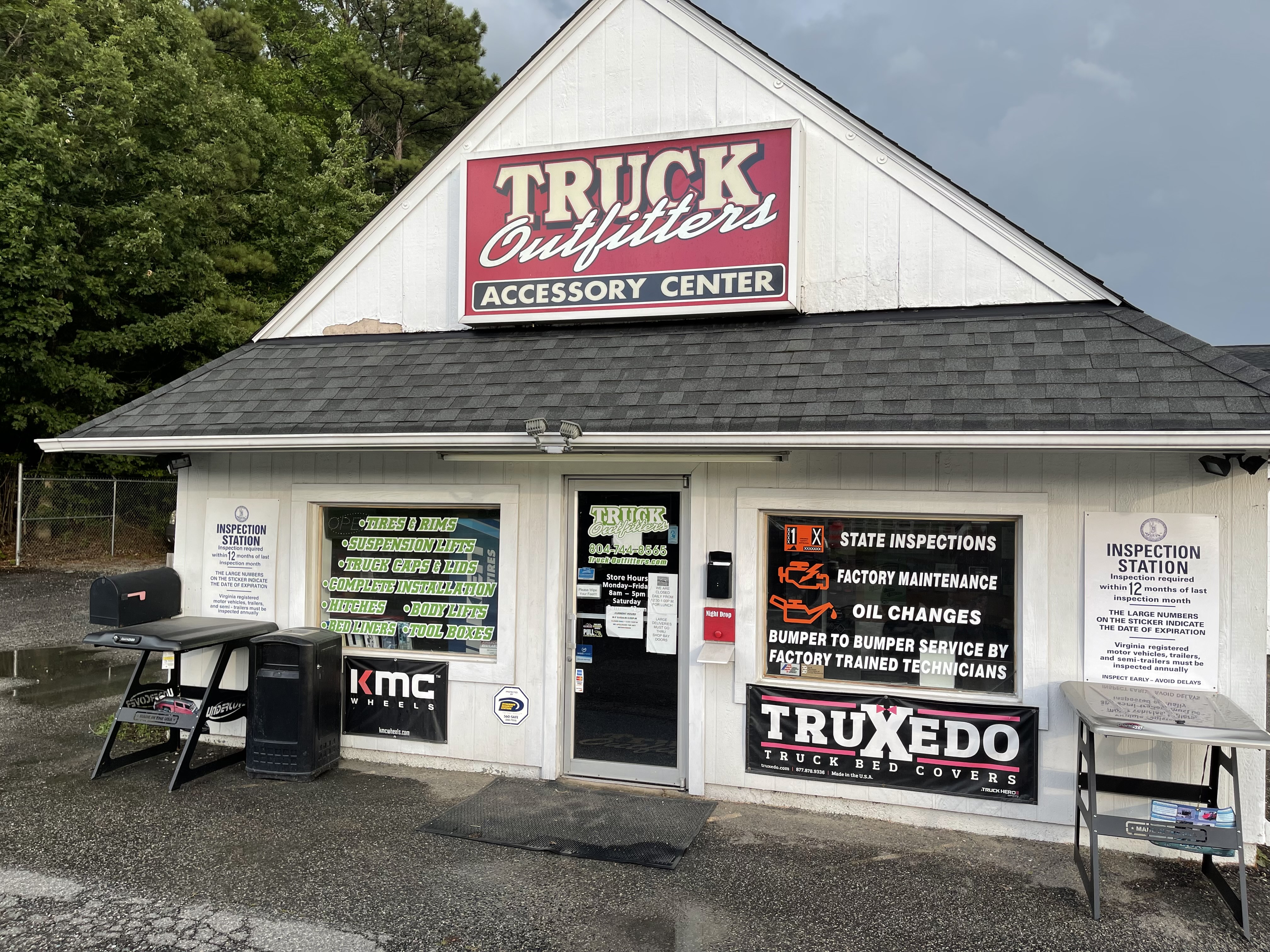 Truck Outfitters in Midlothian, VA 23112