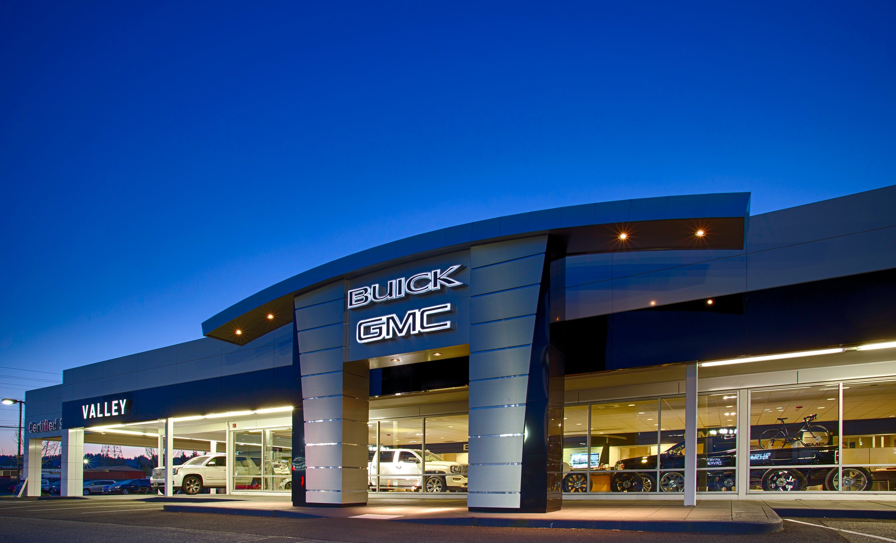 Valley GMC in Auburn, WA 98002
