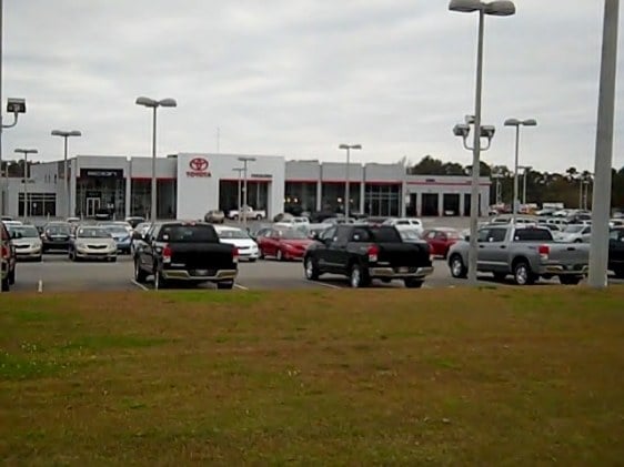 Tuscaloosa Toyota in Tuscaloosa, AL 35405