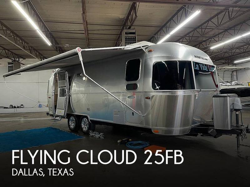 Airstream Flying Cloud 25FB Travel Trailer 2019 for Sale