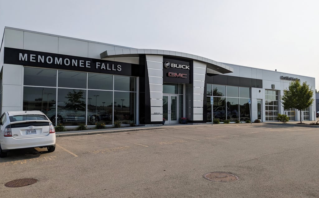 Ewald Buick GMC of Menomonee Falls | Menomonee Falls, WI 53051