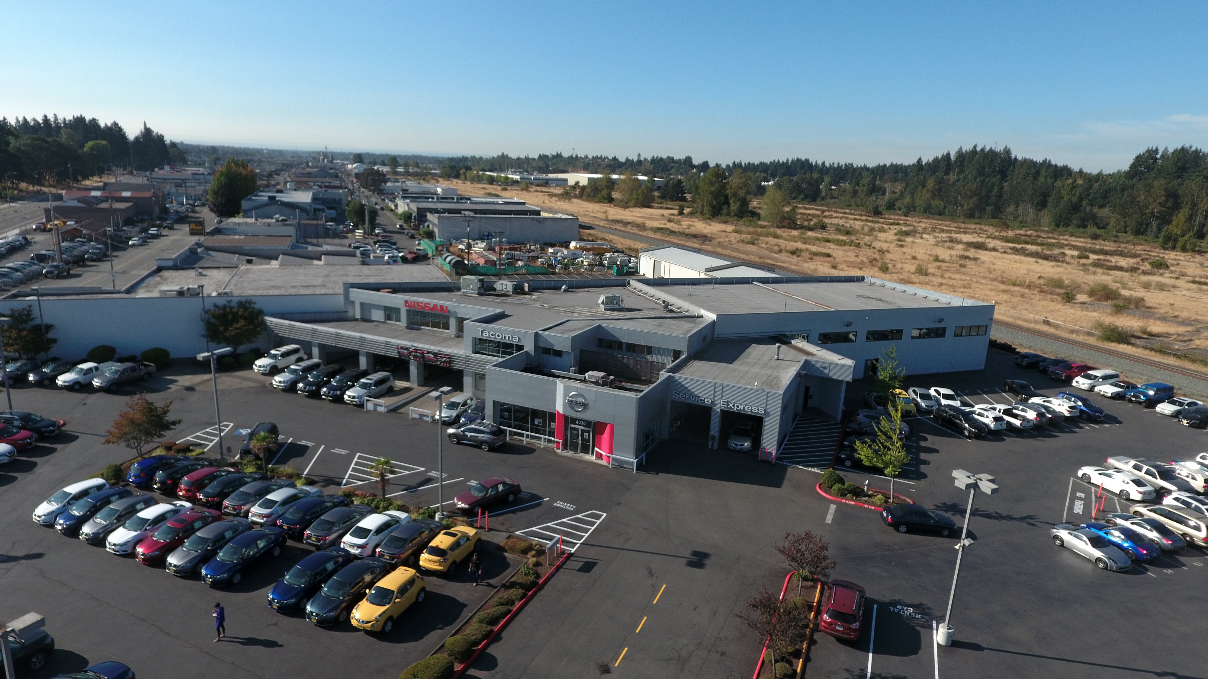 Tacoma Nissan in Tacoma, WA 98409