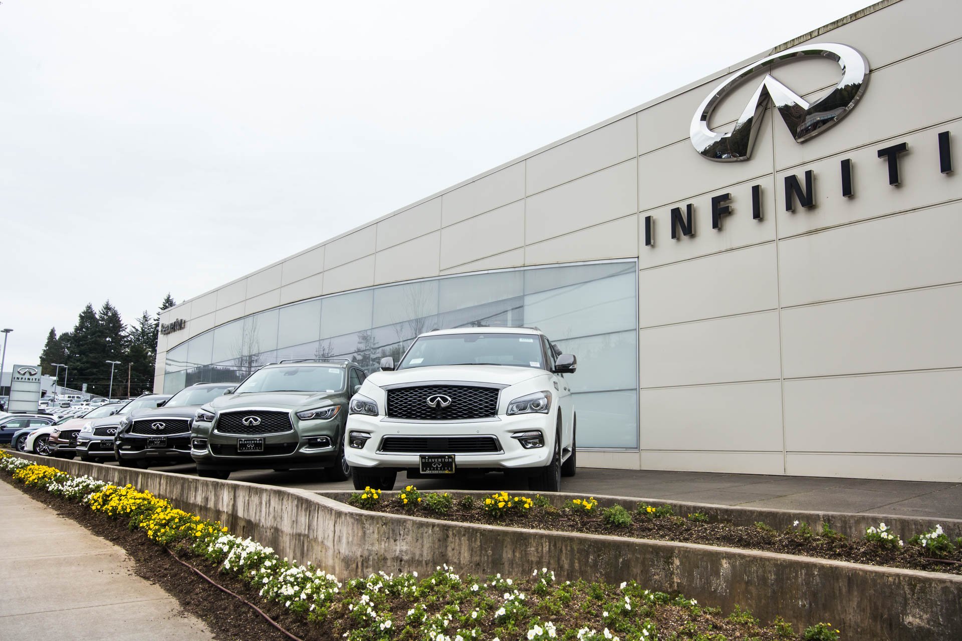Bob Lanpheres Beaverton INFINITI in Portland, OR 97225