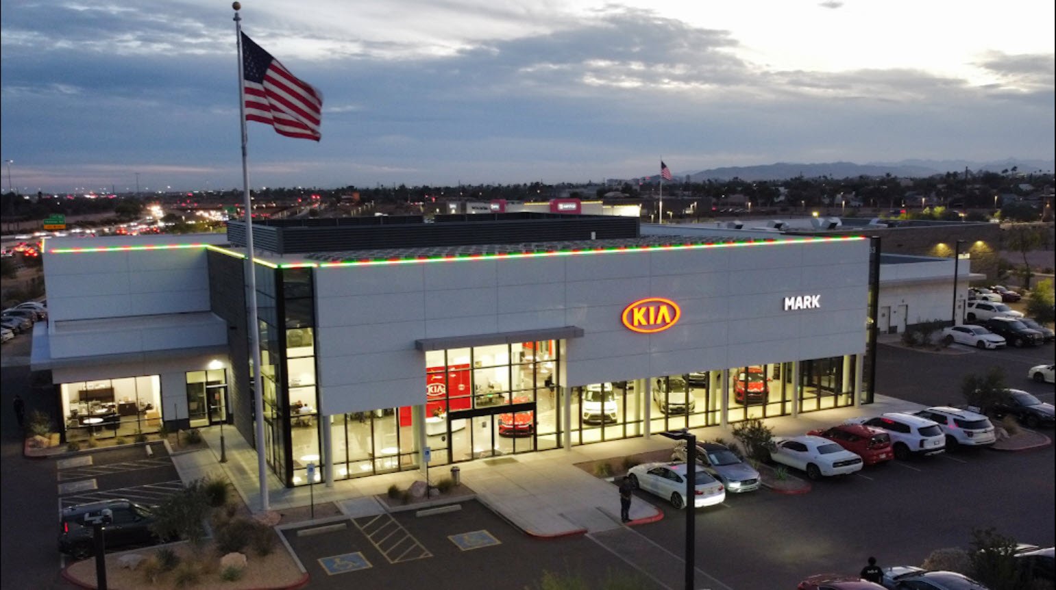 Mark KIA in Scottsdale, AZ 85251